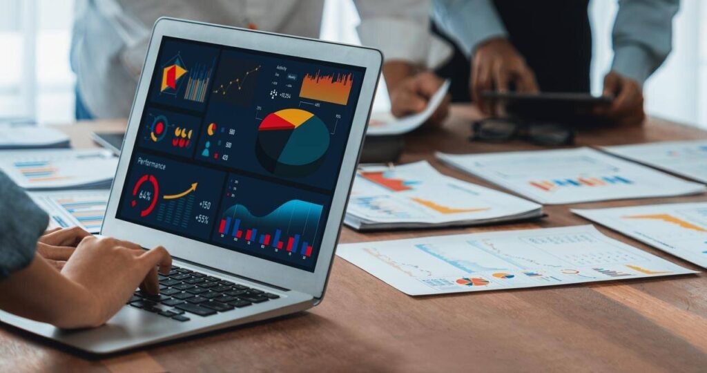 Unleashing Advanced SEO Tactics: Turbocharge Your Organic Traffic! SEO analyst reviewing organic traffic and website performance data